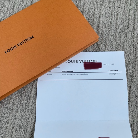 ❗️SOLD❗️Authentic LV mini pochette monogram - Picture 9 of 9